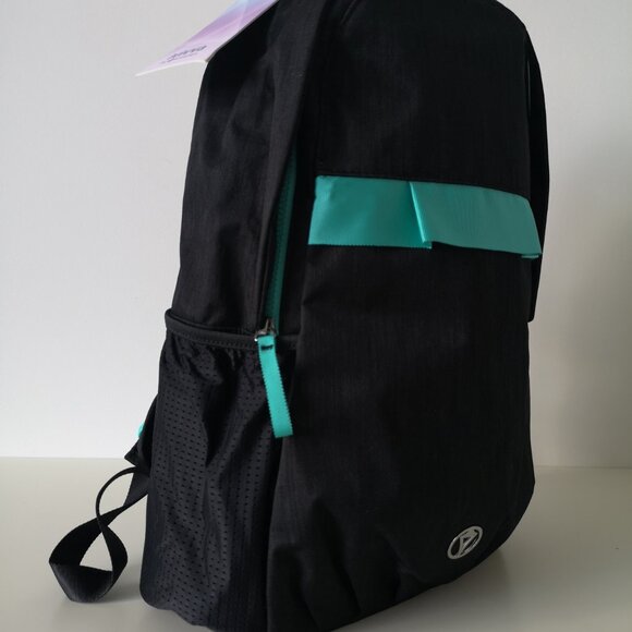 NWT IVIVVA by LULULEMON Black Teal Back At It Backpack One Size OS - Picture 3 of 9